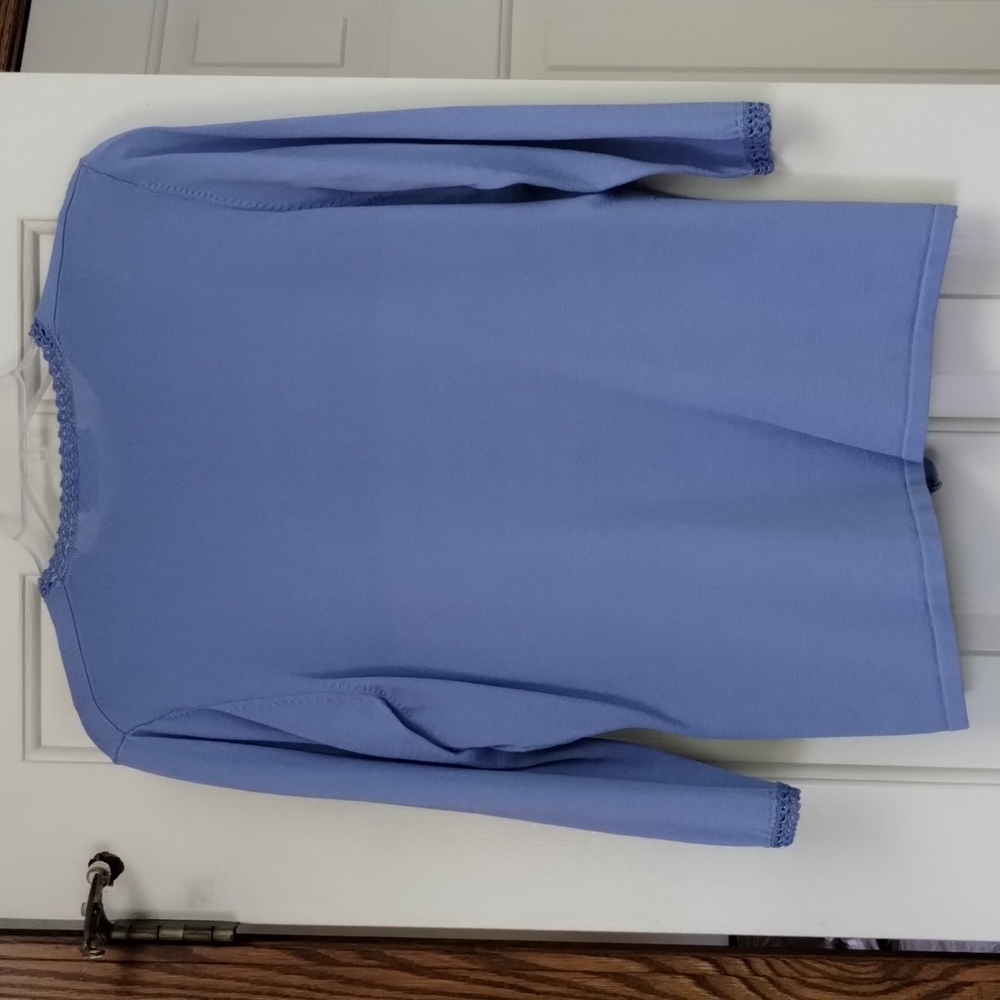 Karen Scott "2 Piece" periwinkle blue sweater set - Picture 2 of 9